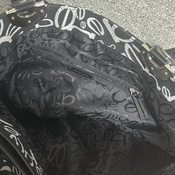 Bebe tote that is from early 2000s - Picture 3 of 6